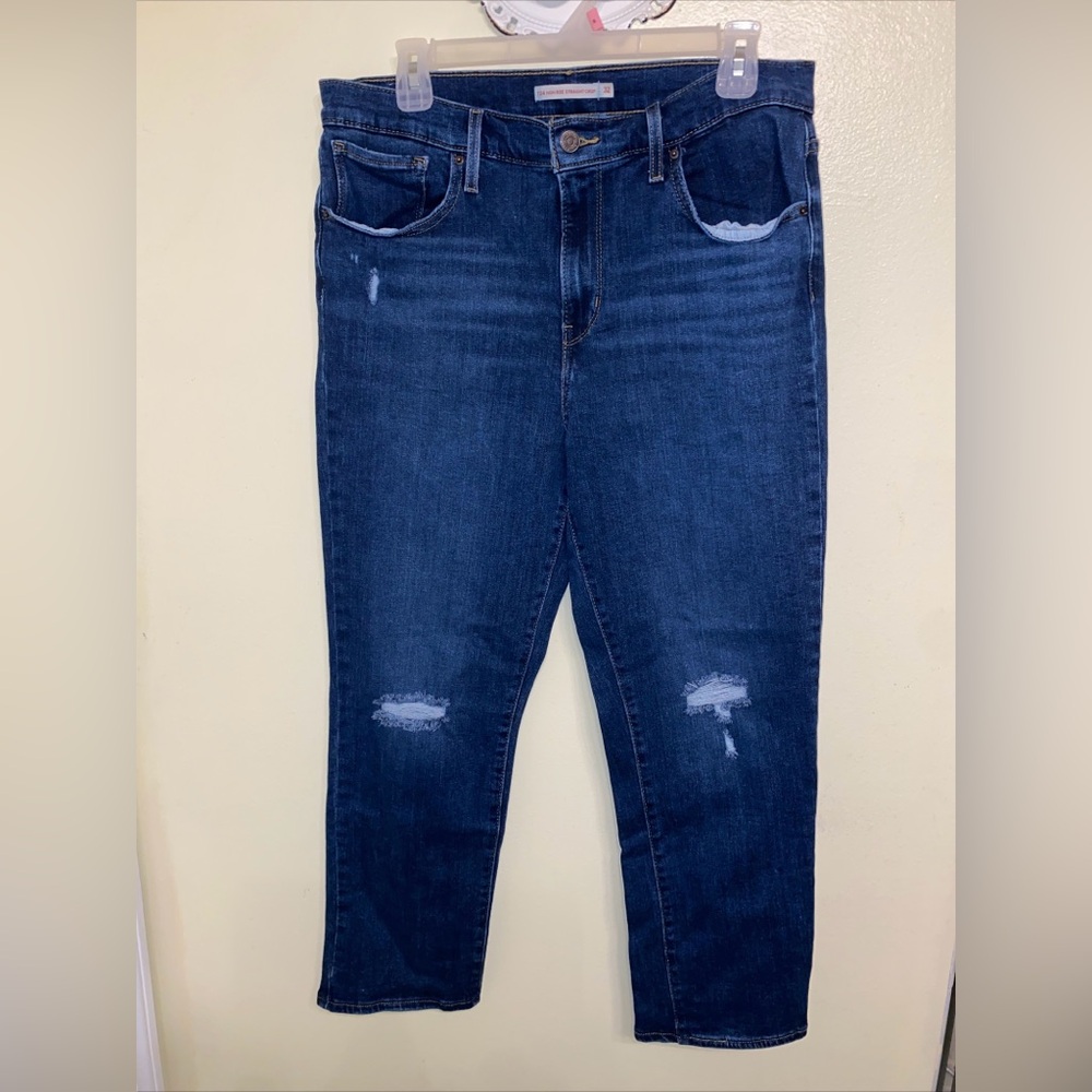 Levi’s 724 high rise straight cropped. Me wash size 32 Womens